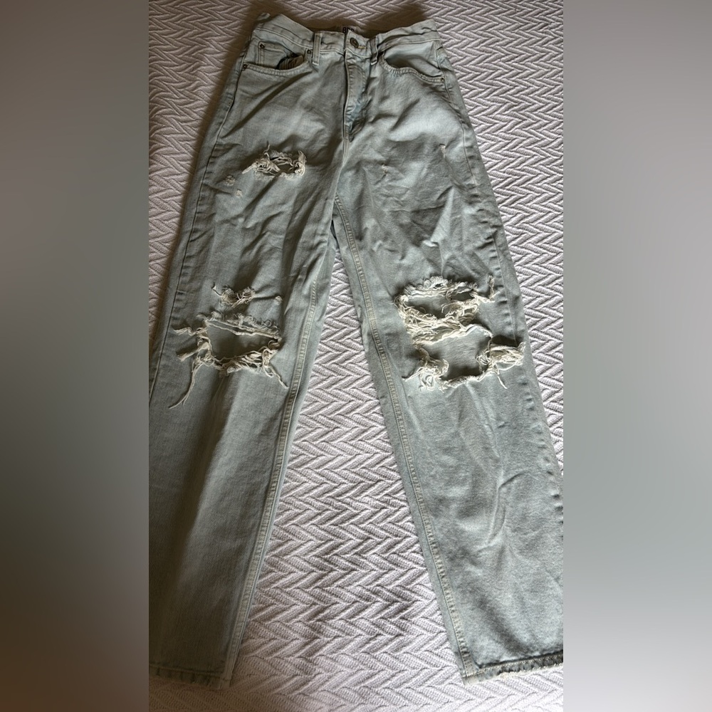 Distressed Light Blue Jeans